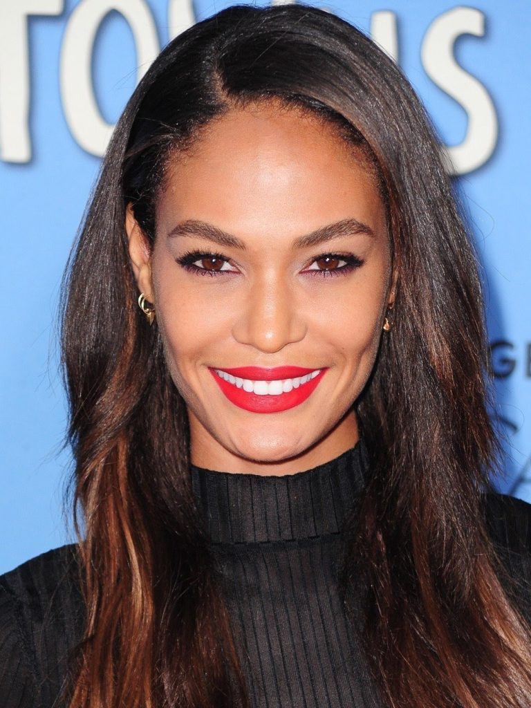 JOAN SMALLS- Famous-Fashion-Models-in-World
